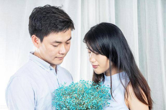 夫妻間如何增進感情——深化情感交流的秘訣，夫妻間深化情感交流的秘訣，如何增進感情？