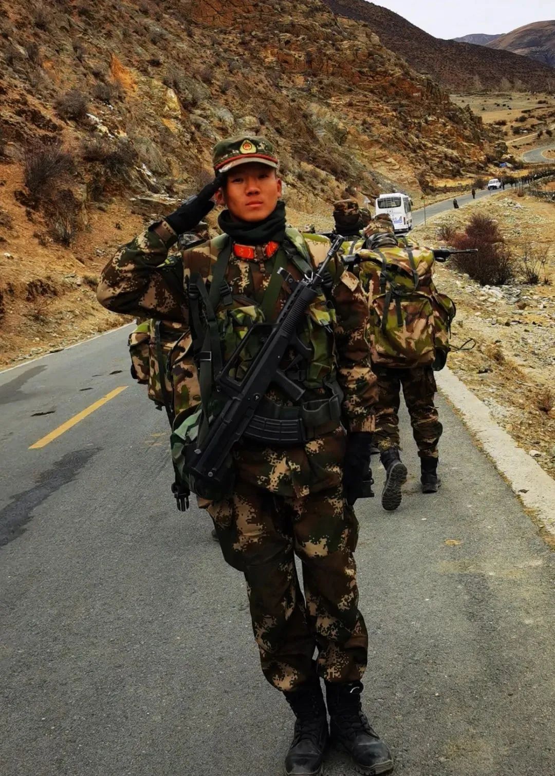武警退伍后能否直接成為警察，解析與探討，武警退伍后轉崗警察的途徑解析與探討