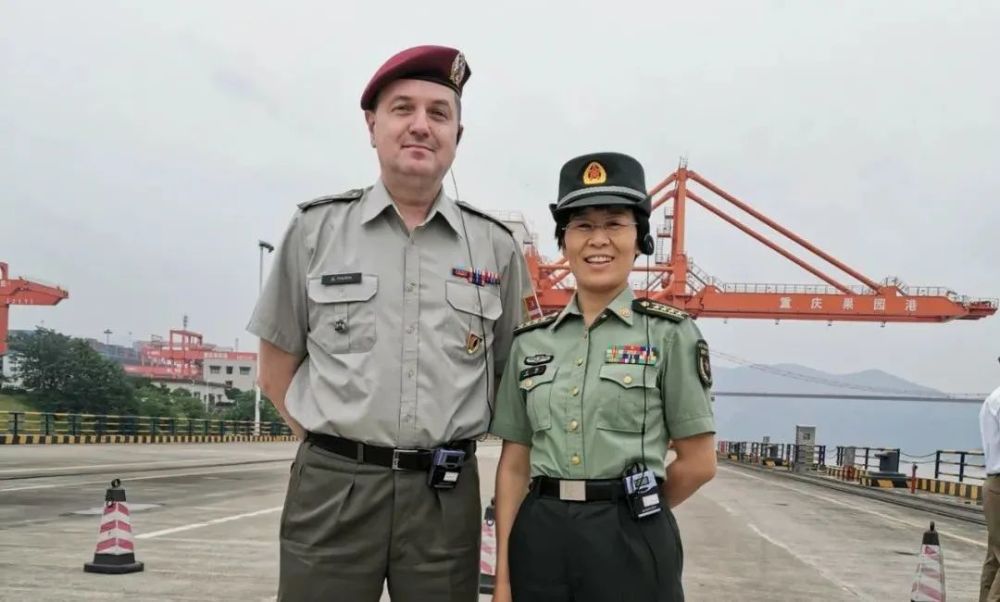 外軍軍事前沿，技術革新與戰略重塑的交匯點，外軍軍事前沿，技術革新與戰略重塑的交融發展