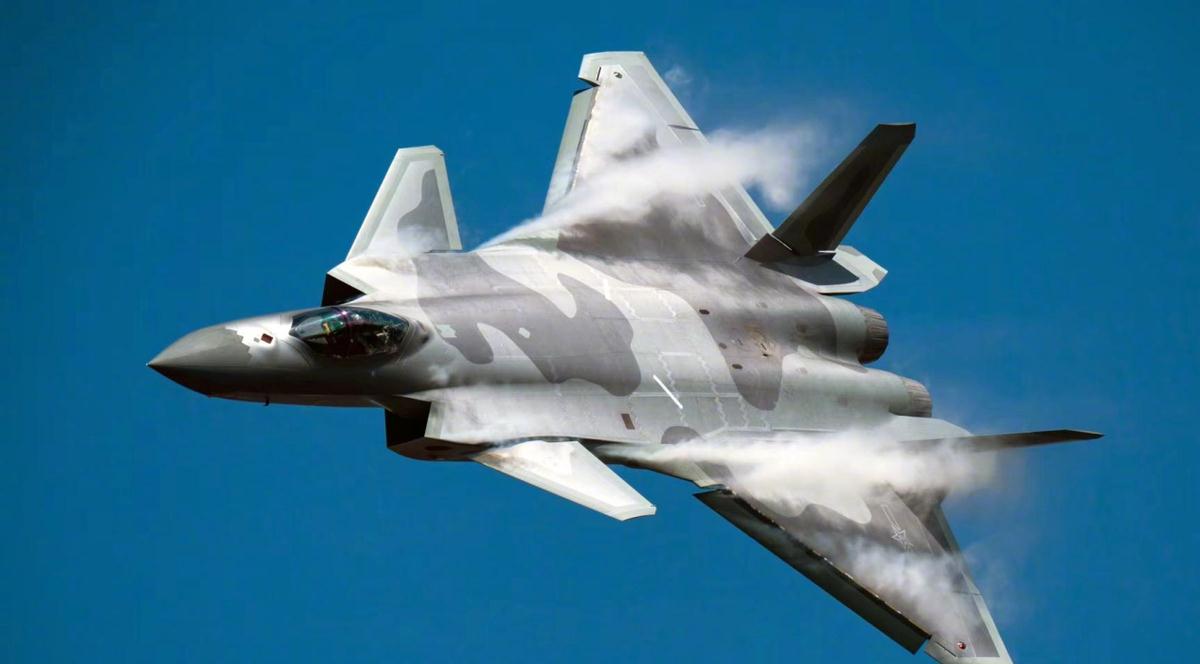 殲擊機(jī)20在世界，新時(shí)代的空中霸主，殲擊機(jī)20，新時(shí)代空中霸主風(fēng)采展現(xiàn)