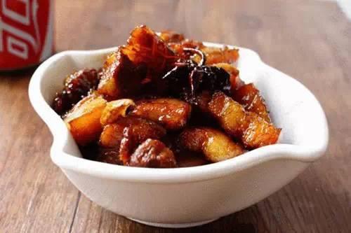 紅燒肉的做法，一道經(jīng)典中華美食的烹飪指南，紅燒肉烹飪指南，經(jīng)典中華美食的制作藝術(shù)
