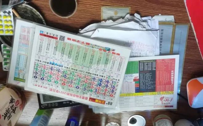 澳門四肖八碼期期準(zhǔn)網(wǎng)站，警惕背后的風(fēng)險(xiǎn)與犯罪問題，澳門四肖八碼期期準(zhǔn)網(wǎng)站背后的風(fēng)險(xiǎn)與犯罪問題警惕