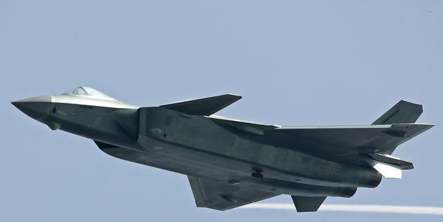 殲-20戰(zhàn)斗機造價分析，究竟多少錢？，殲-20戰(zhàn)斗機造價揭秘，究竟需要多少資金？